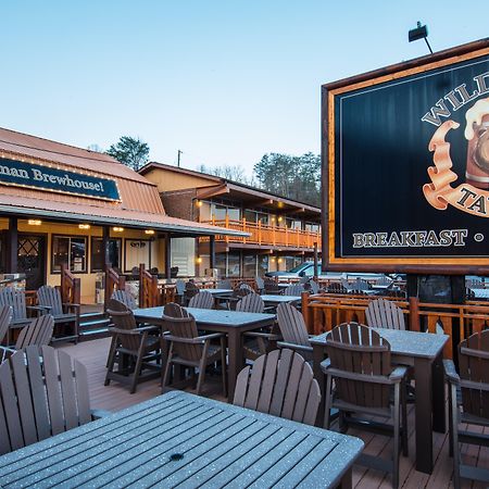 Wild Bear Inn Pigeon Forge Εξωτερικό φωτογραφία