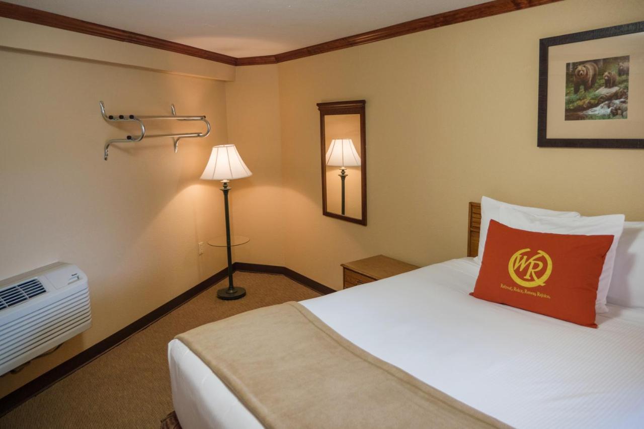 Wild Bear Inn Pigeon Forge Εξωτερικό φωτογραφία