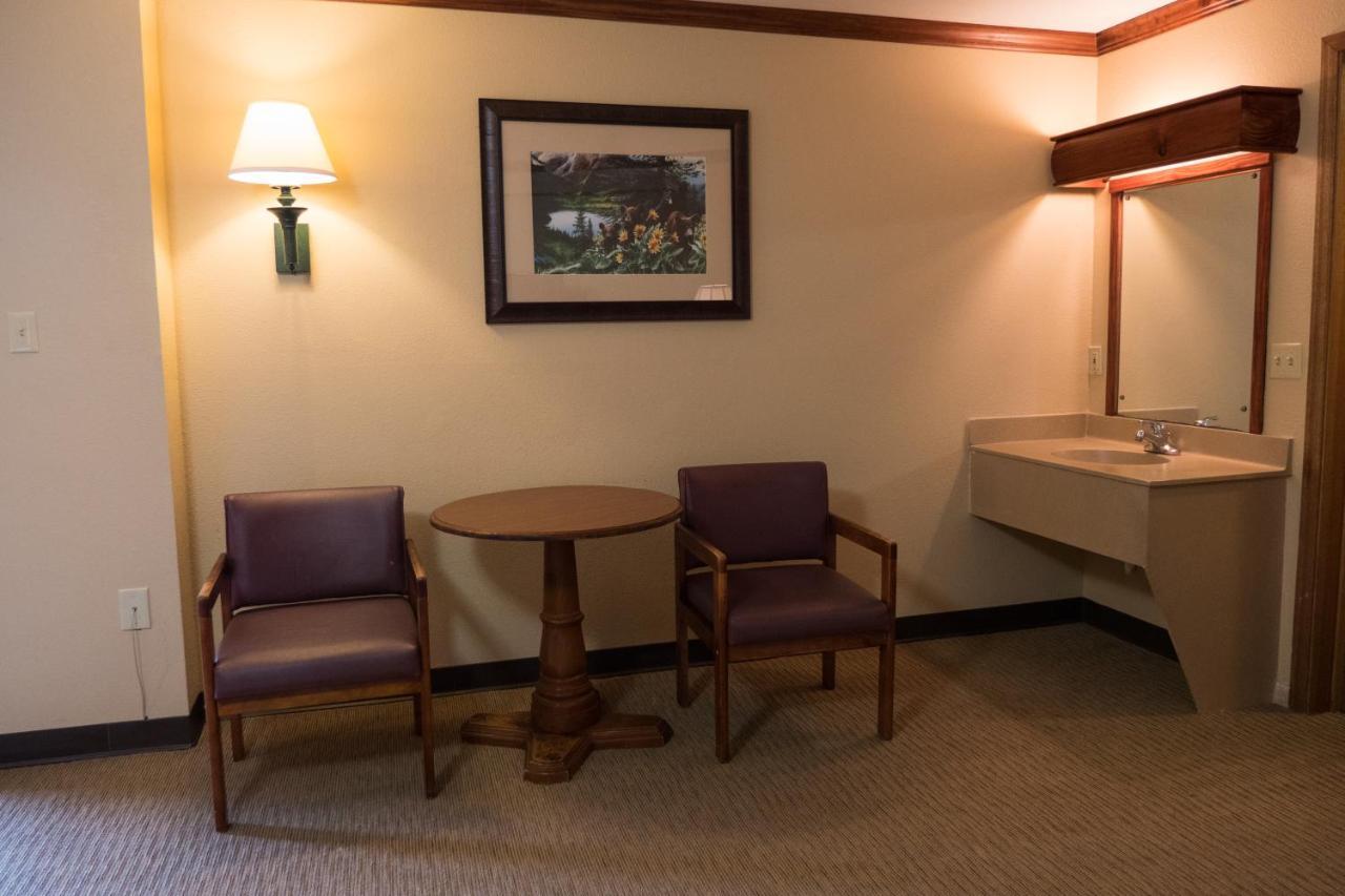 Wild Bear Inn Pigeon Forge Εξωτερικό φωτογραφία