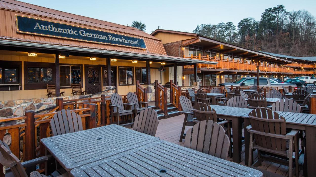 Wild Bear Inn Pigeon Forge Εξωτερικό φωτογραφία