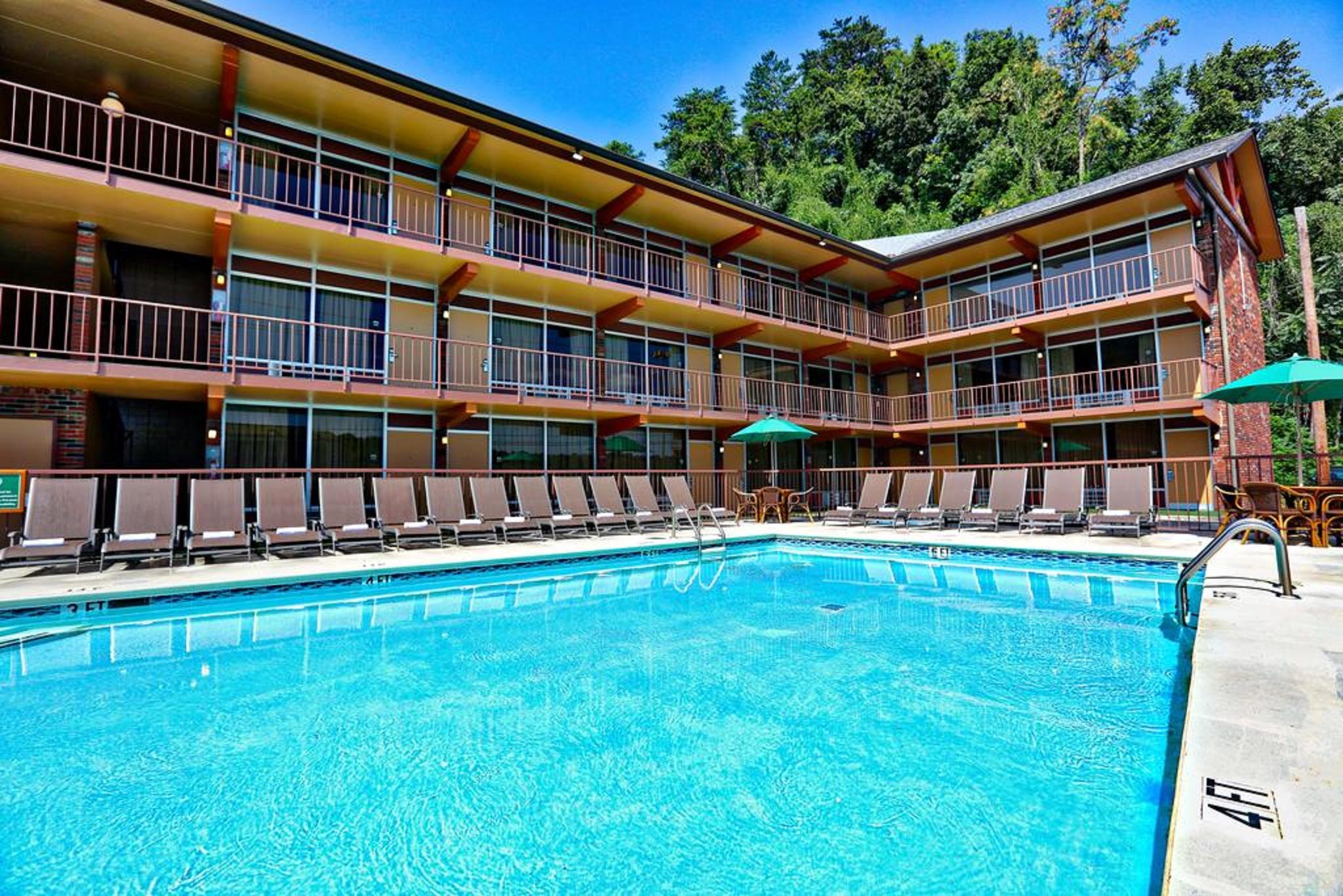Wild Bear Inn Pigeon Forge Εξωτερικό φωτογραφία