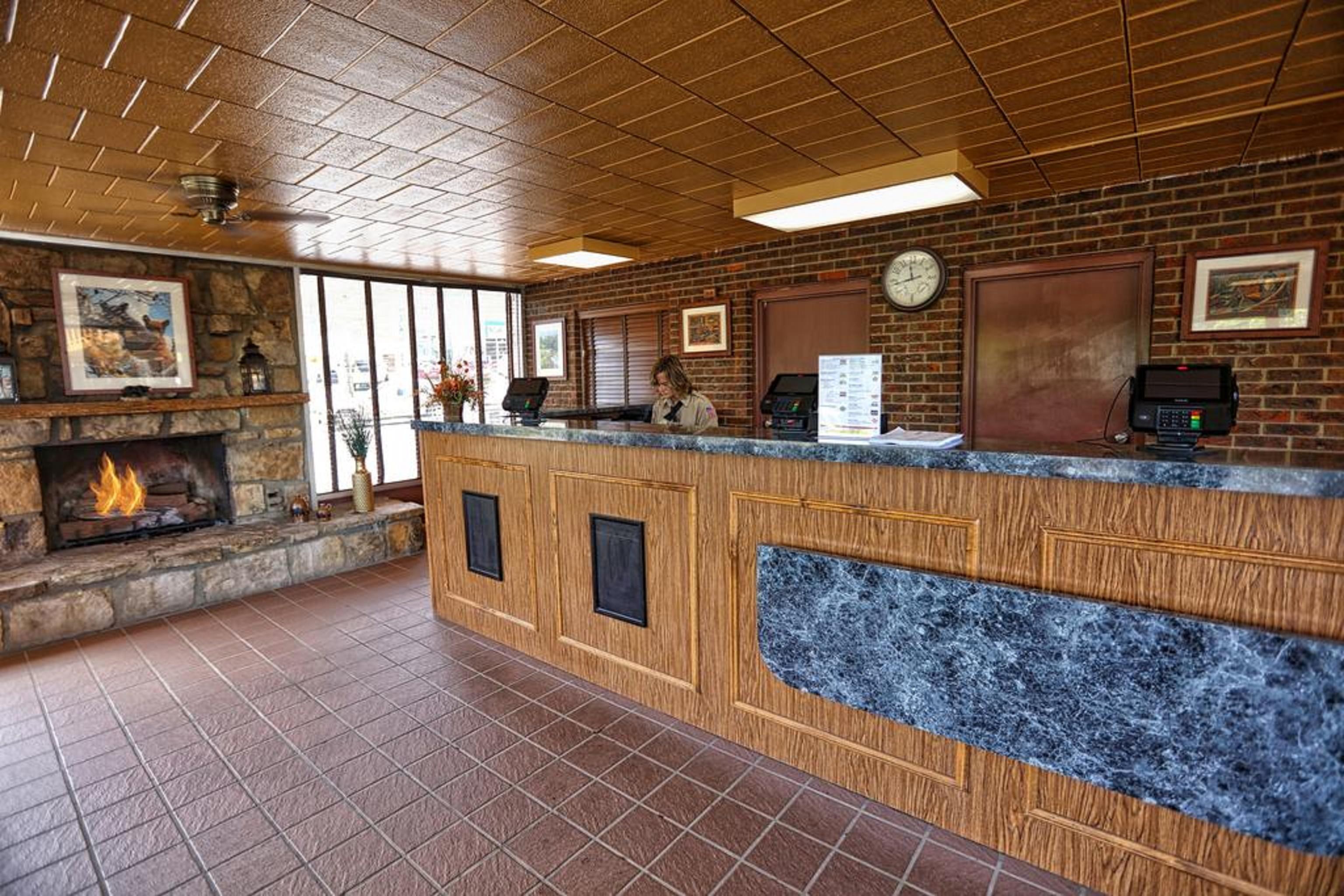 Wild Bear Inn Pigeon Forge Εξωτερικό φωτογραφία