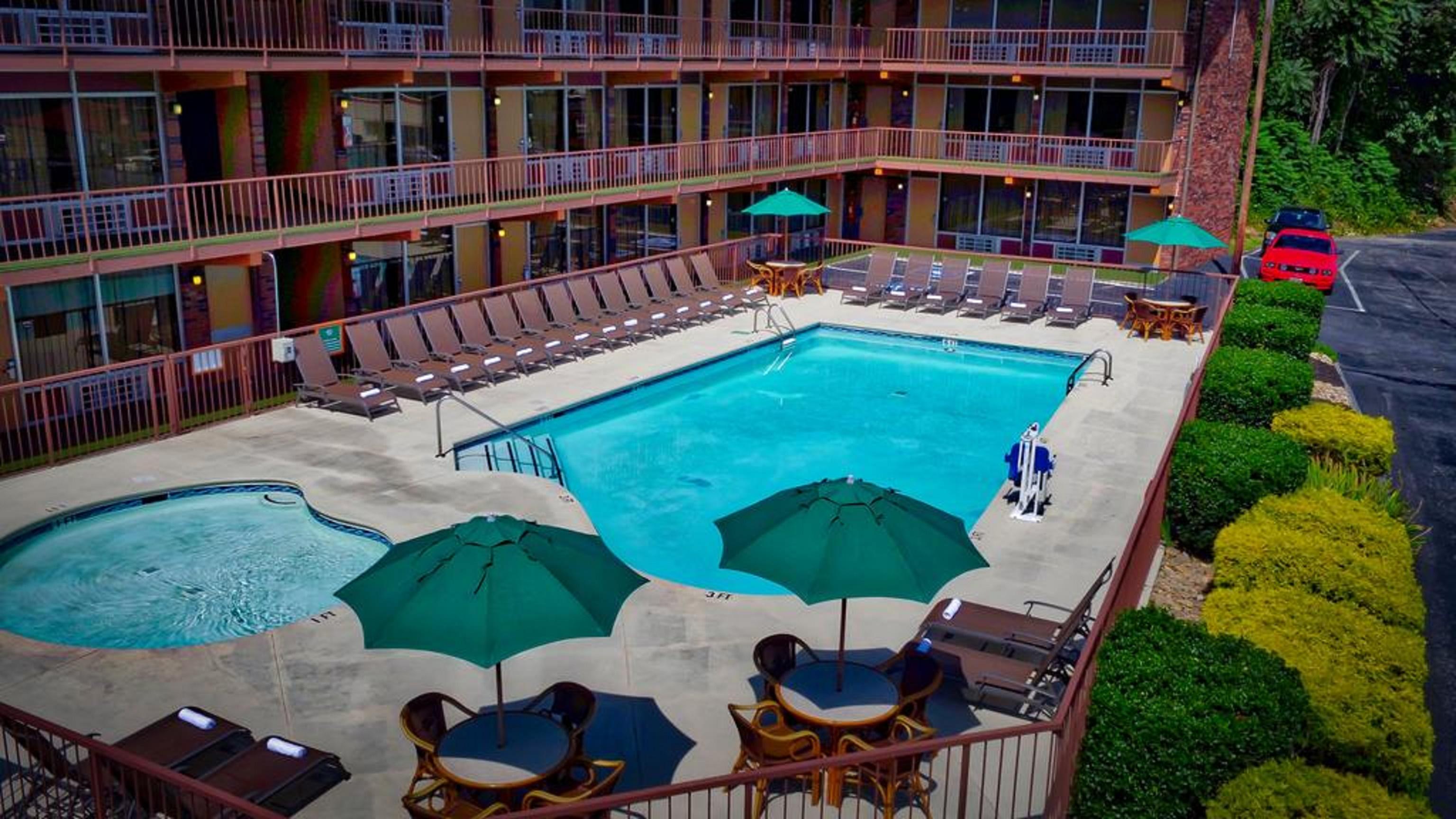 Wild Bear Inn Pigeon Forge Εξωτερικό φωτογραφία