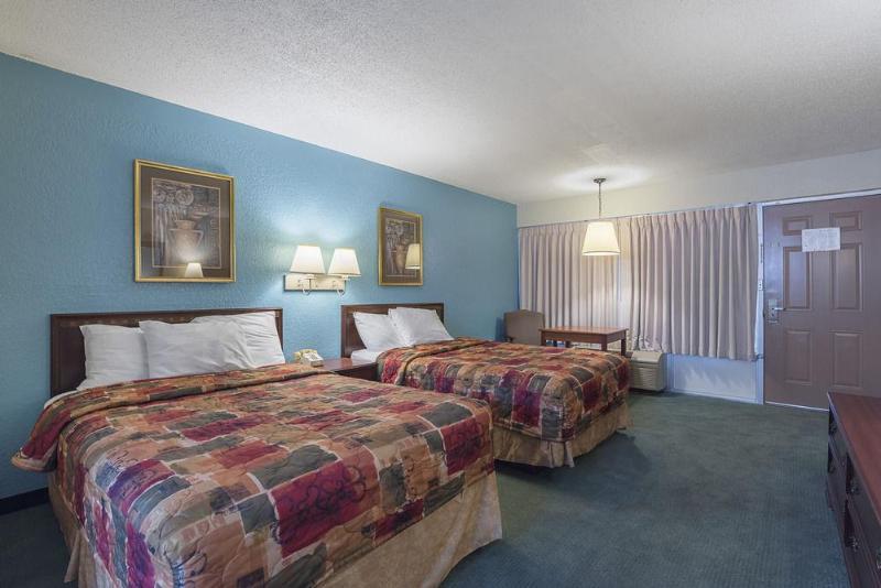 Wild Bear Inn Pigeon Forge Εξωτερικό φωτογραφία