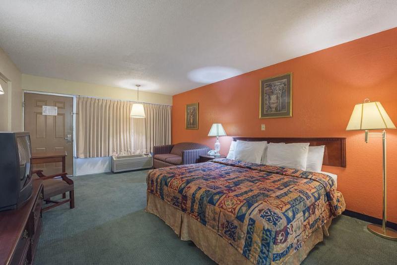 Wild Bear Inn Pigeon Forge Εξωτερικό φωτογραφία
