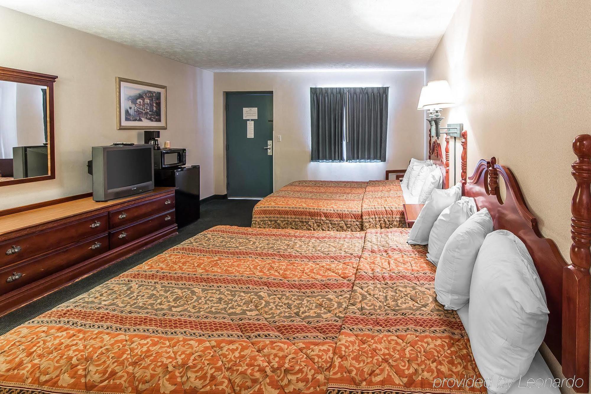 Wild Bear Inn Pigeon Forge Εξωτερικό φωτογραφία
