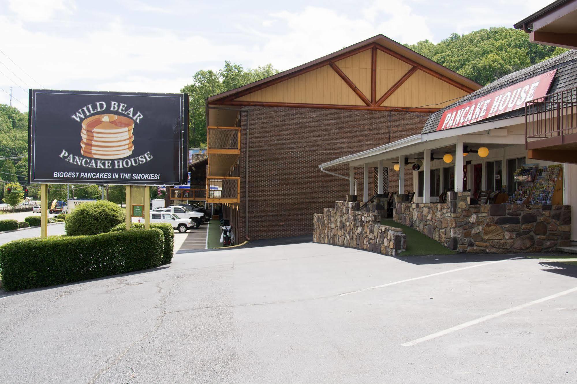 Wild Bear Inn Pigeon Forge Εξωτερικό φωτογραφία
