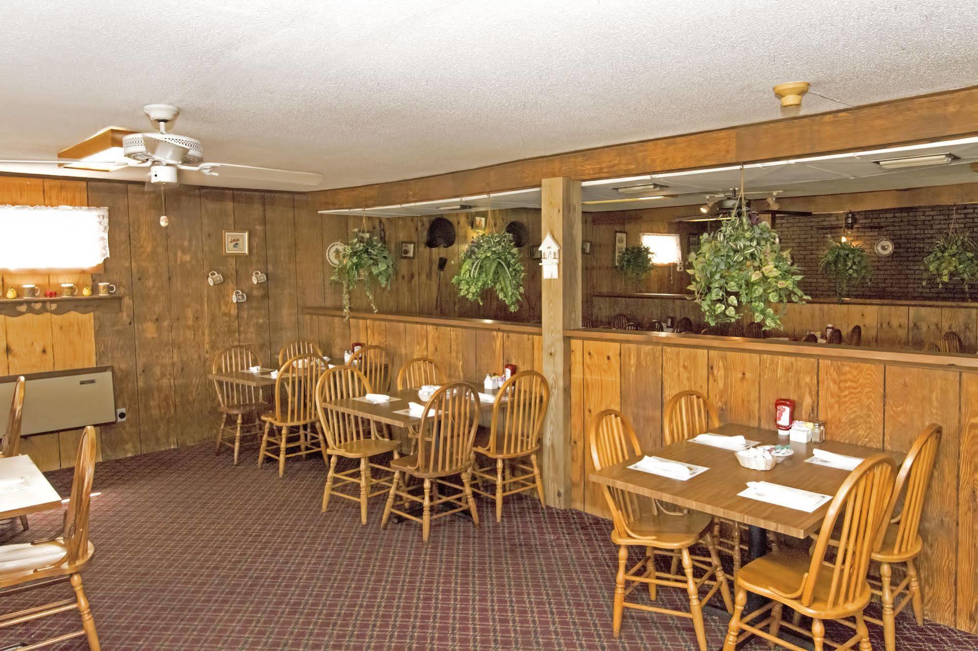 Wild Bear Inn Pigeon Forge Εξωτερικό φωτογραφία
