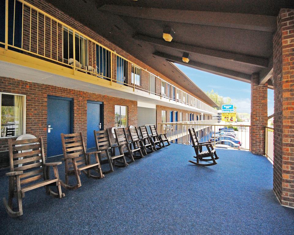 Wild Bear Inn Pigeon Forge Εξωτερικό φωτογραφία