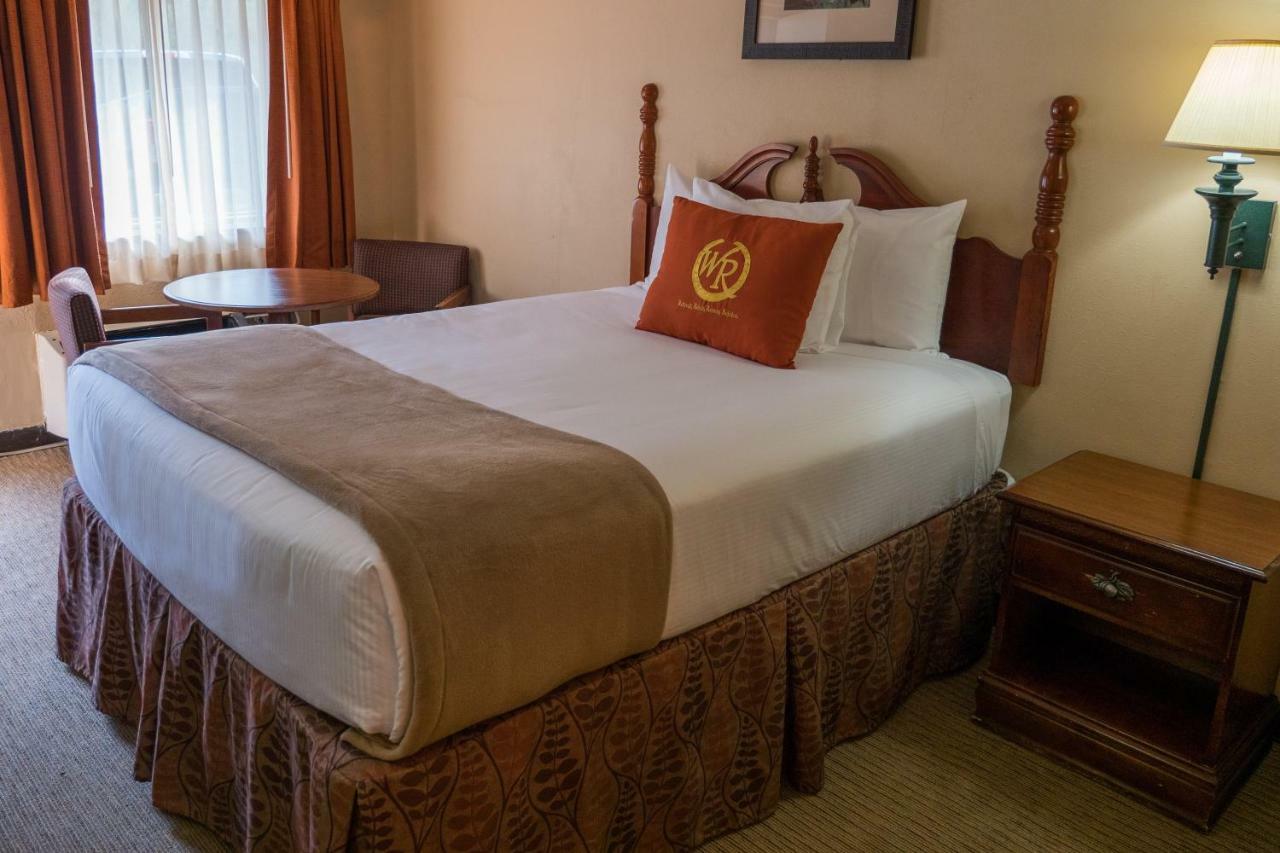 Wild Bear Inn Pigeon Forge Εξωτερικό φωτογραφία